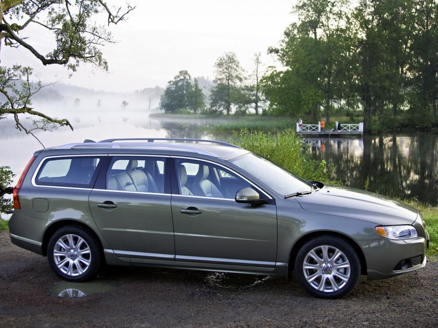  Volvo V70 T6 2007 года  (фото 6 из 64)